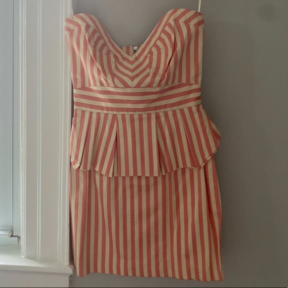 Topshop Dresses & Skirts - Sexy Top Shop Dress